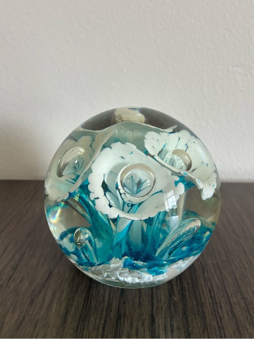 VTG LIGHT BLUE FLORAL ART GLASS PAPERWEIGHT